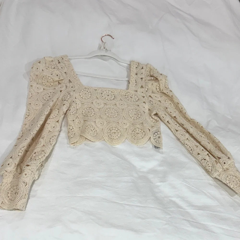 Zara Beige Crochet Blouse